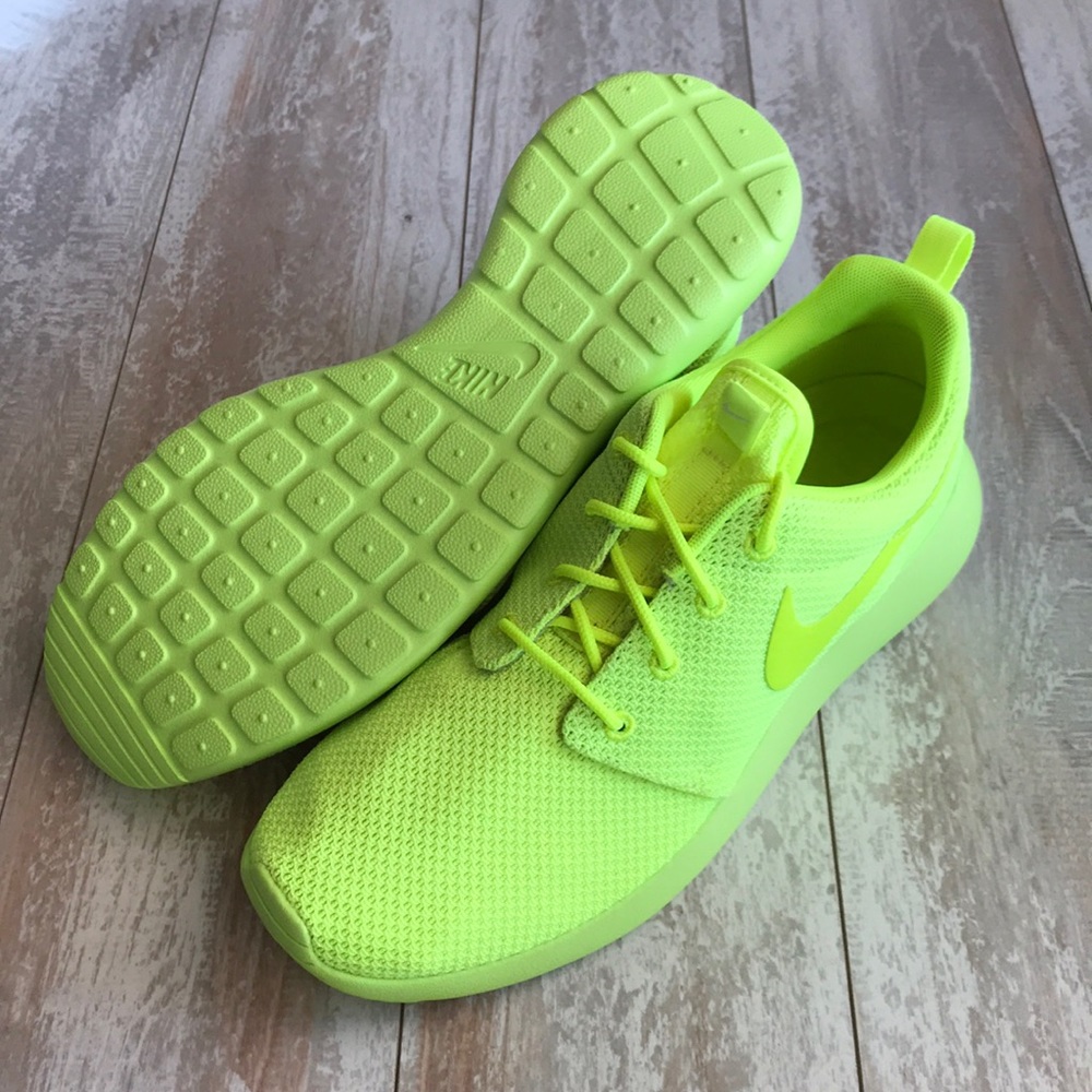 NWT Nike ID neon yellow custom - Picture 7 of 7